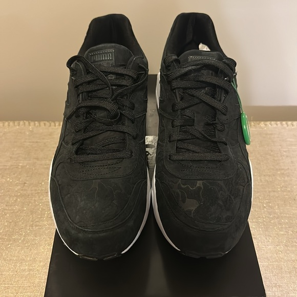 Puma R698 x BAPE - Picture 3 of 5